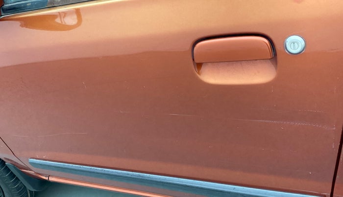 2010 Maruti Alto K10 VXI, Petrol, Manual, 54,671 km, Front passenger door - Minor scratches