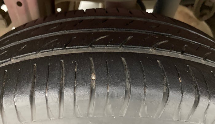 2010 Maruti Alto K10 VXI, Petrol, Manual, 54,671 km, Right Rear Tyre Tread