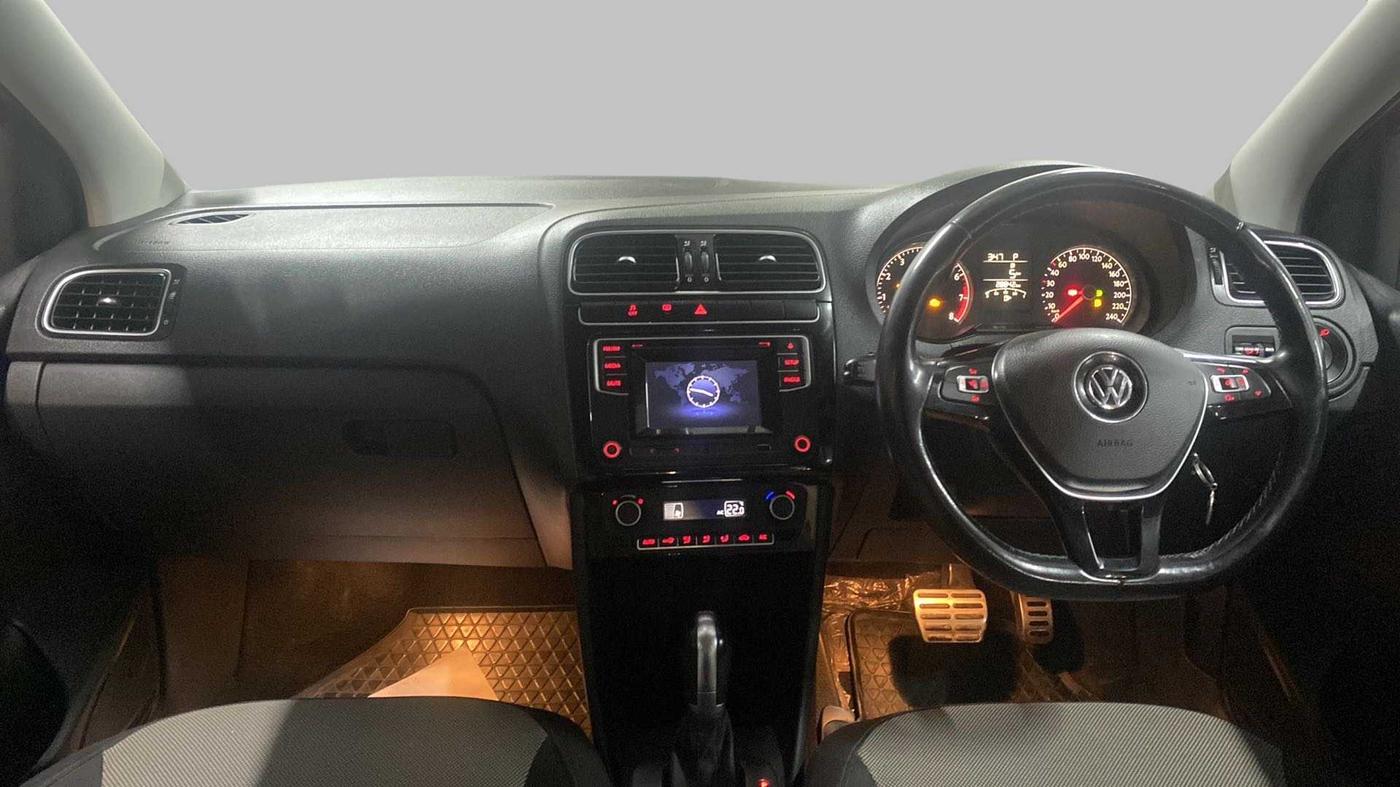 2017 Volkswagen Polo GT TSI 1.2 PETROL AT, Petrol, Automatic, 28,938 km, Dashboard