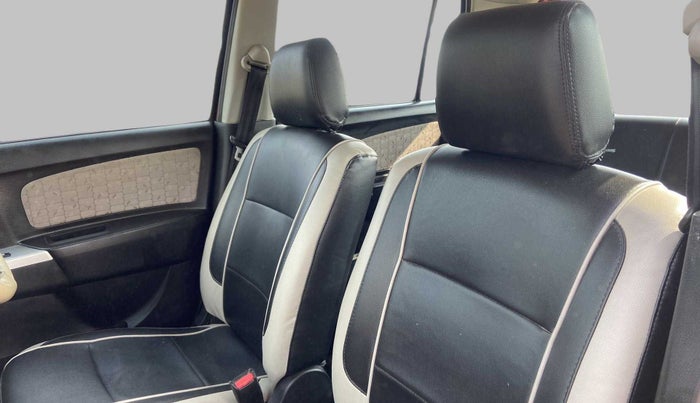 2014 Maruti Wagon R 1.0 VXI, Petrol, Manual, 11,047 km, Right Side Front Door Cabin