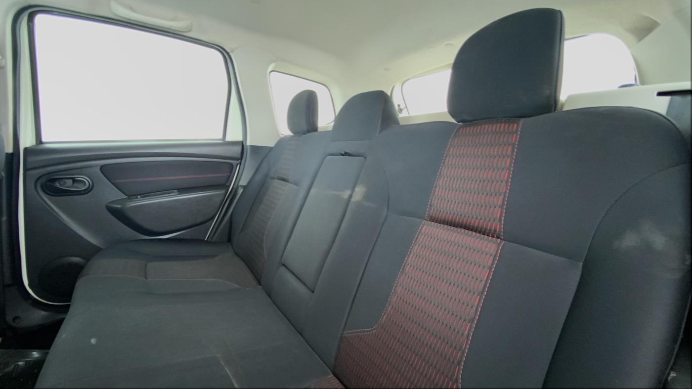 2018 Renault Duster RXS 85 PS, Diesel, Manual, 55,448 km, Right Side Rear Door Cabin