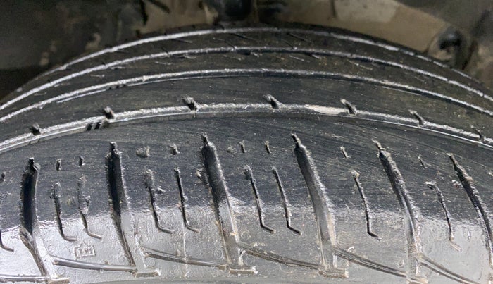 2018 Renault Duster RXS 85 PS, Diesel, Manual, 55,448 km, Right Front Tyre Tread