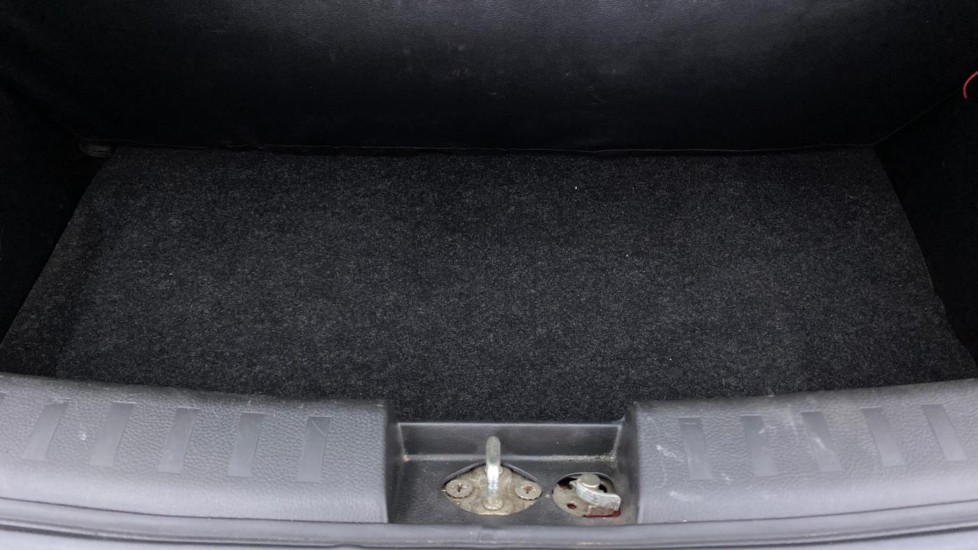 2013 Maruti Swift VXI D, Petrol, Manual, 37,446 km, Boot Inside