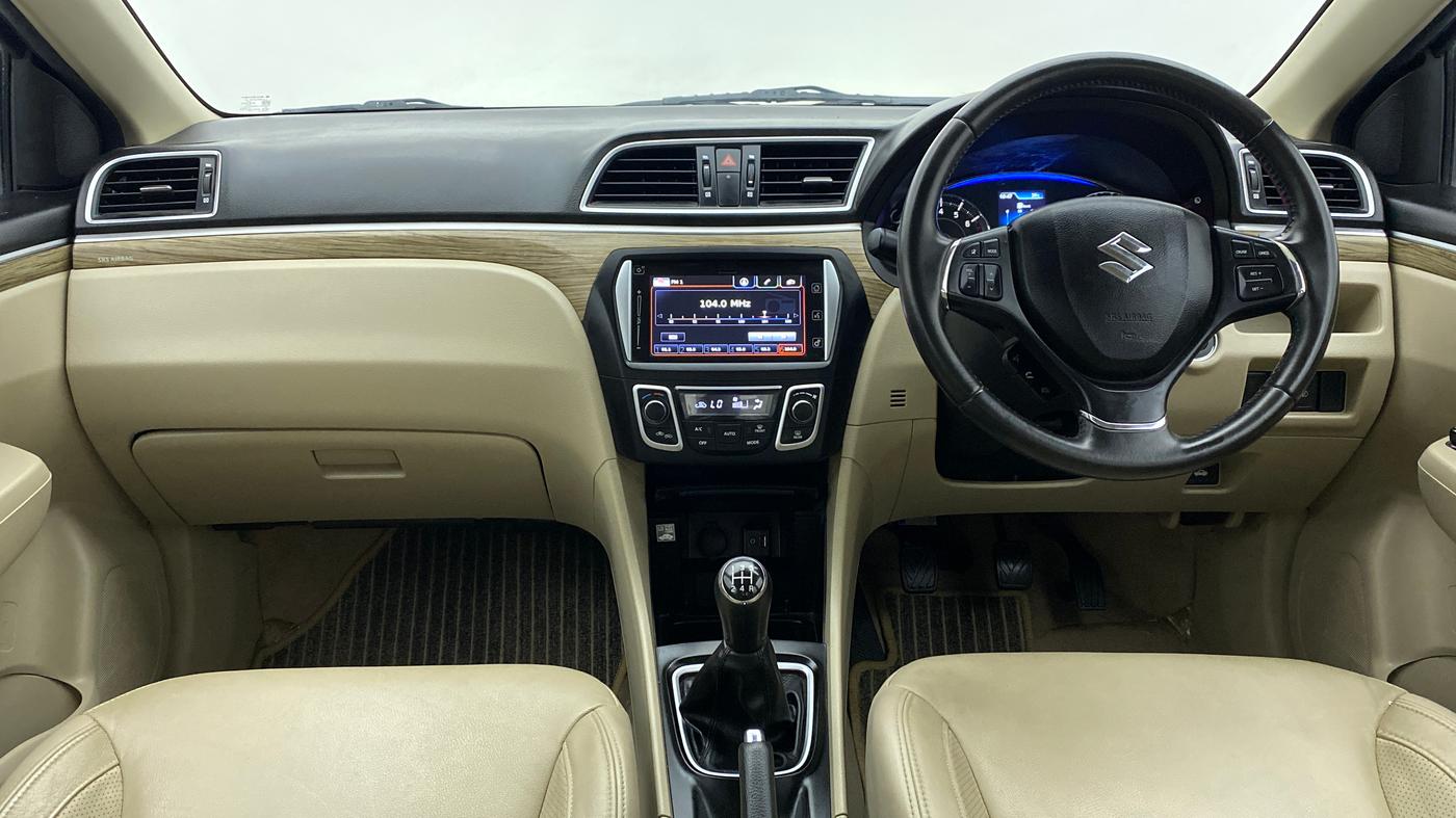 2020 Maruti Ciaz ALPHA 1.5 MT VTVT SHVS, Petrol, Manual, 15,870 km, Dashboard