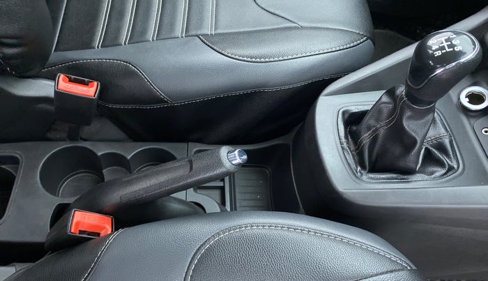 2019 Ford New Figo 1.2 TITANIUM, Petrol, Manual, 23,027 km, Gear Lever