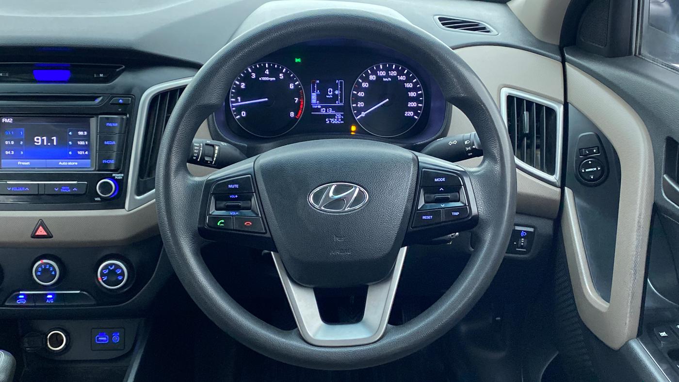 2017 Hyundai Creta 1.6 E + VTVT, Petrol, Manual, 57,562 km, Steering Wheel Close Up