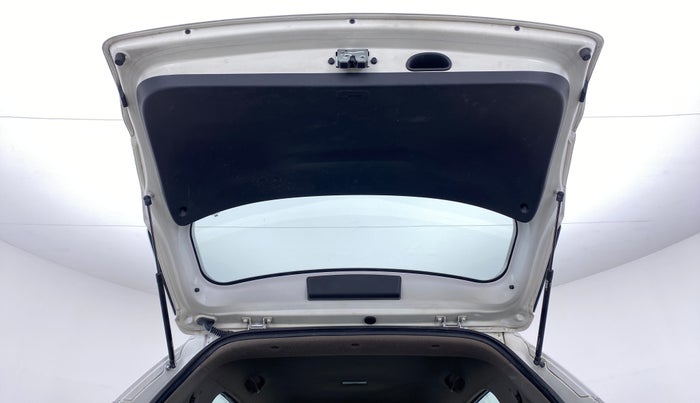 2017 Hyundai Creta 1.6 E + VTVT, Petrol, Manual, 57,562 km, Boot Door Open