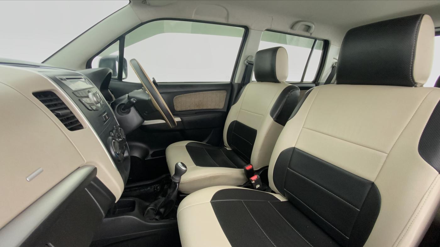 2016 Maruti Wagon R 1.0 VXI OPT, Petrol, Manual, 30,873 km, Right Side Front Door Cabin