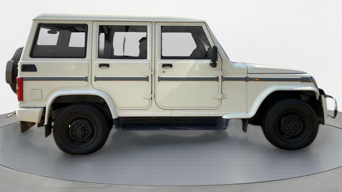 2017 Mahindra Bolero POWER+ SLE, Diesel, Manual, 45,174 km, Right Side View