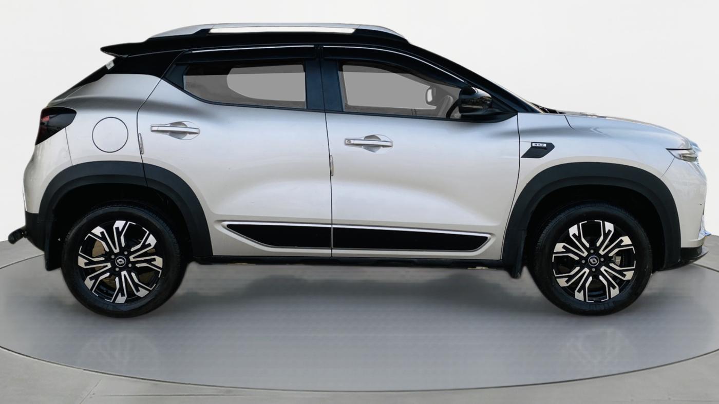 2021 Renault Kiger RXZ 1.0 MT DUAL TONE, Petrol, Manual, 9,614 km, Right Side View