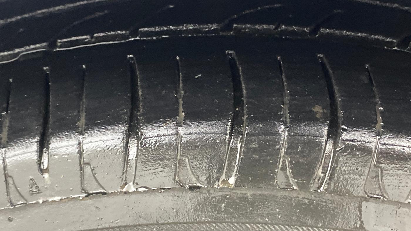2016 Hyundai Xcent S AT 1.2, Petrol, Automatic, 52,964 km, Left Rear Tyre Tread