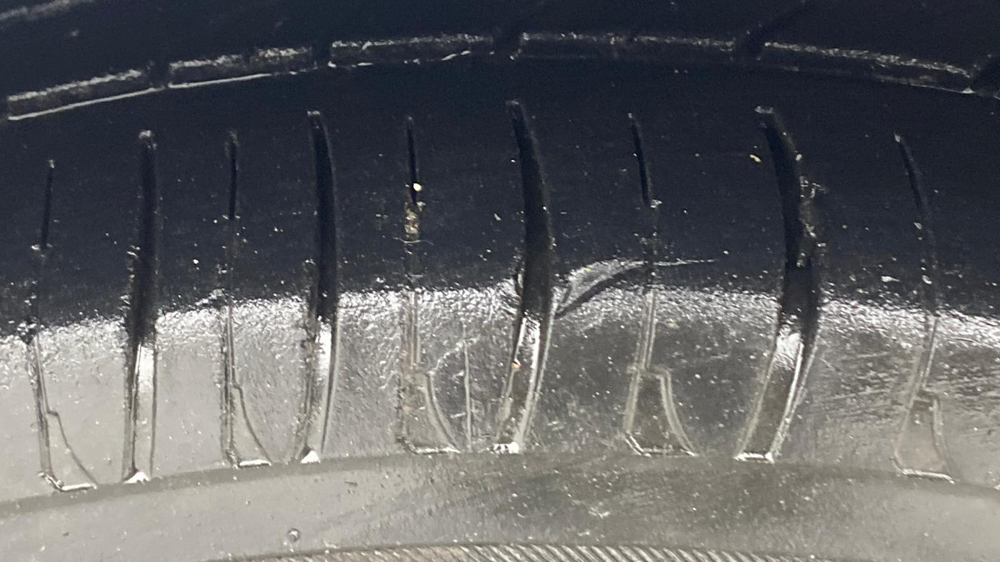 2016 Hyundai Xcent S AT 1.2, Petrol, Automatic, 52,964 km, Right Rear Tyre Tread