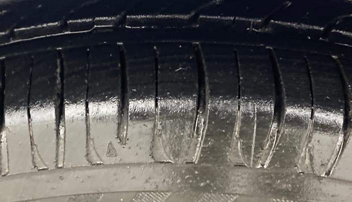 2016 Hyundai Xcent S AT 1.2, Petrol, Automatic, 52,964 km, Left Front Tyre Tread