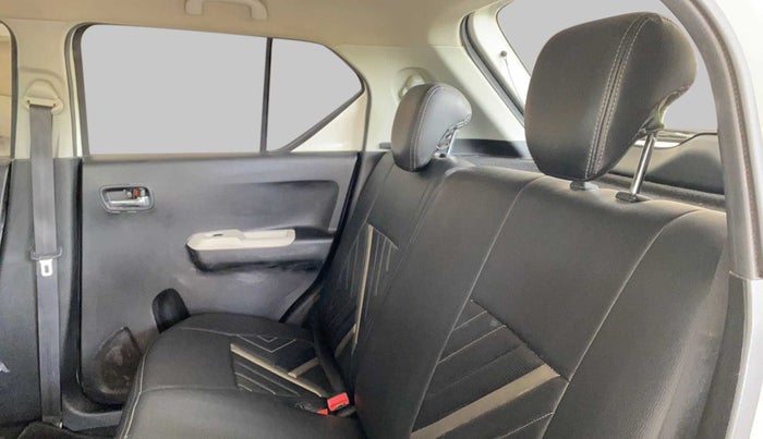 2017 Maruti IGNIS ALPHA 1.2 K12, Petrol, Manual, 32,851 km, Right Side Rear Door Cabin