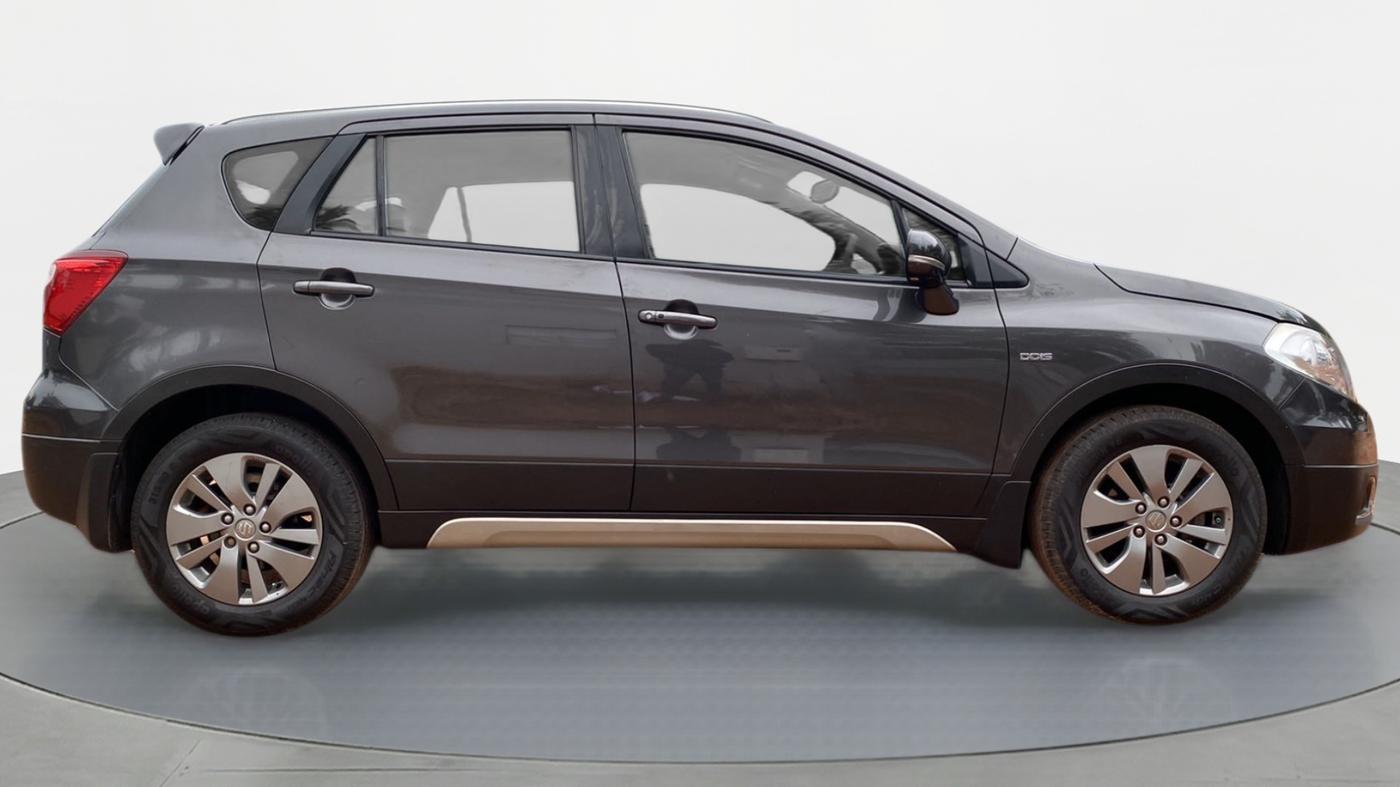 2016 Maruti S Cross ALPHA 1.3, Diesel, Manual, 81,603 km, Right Side View