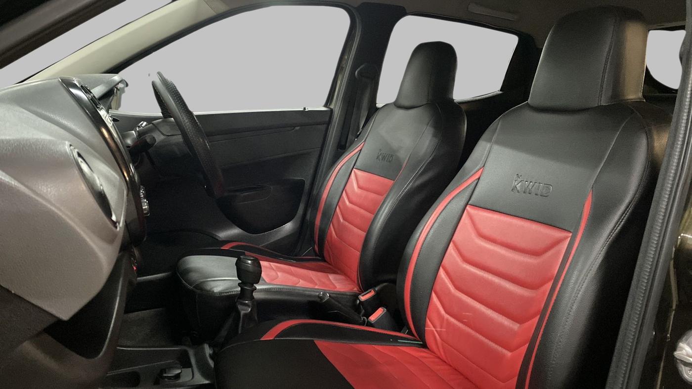 2018 Renault Kwid RXT, Petrol, Manual, 89,456 km, Right Side Front Door Cabin