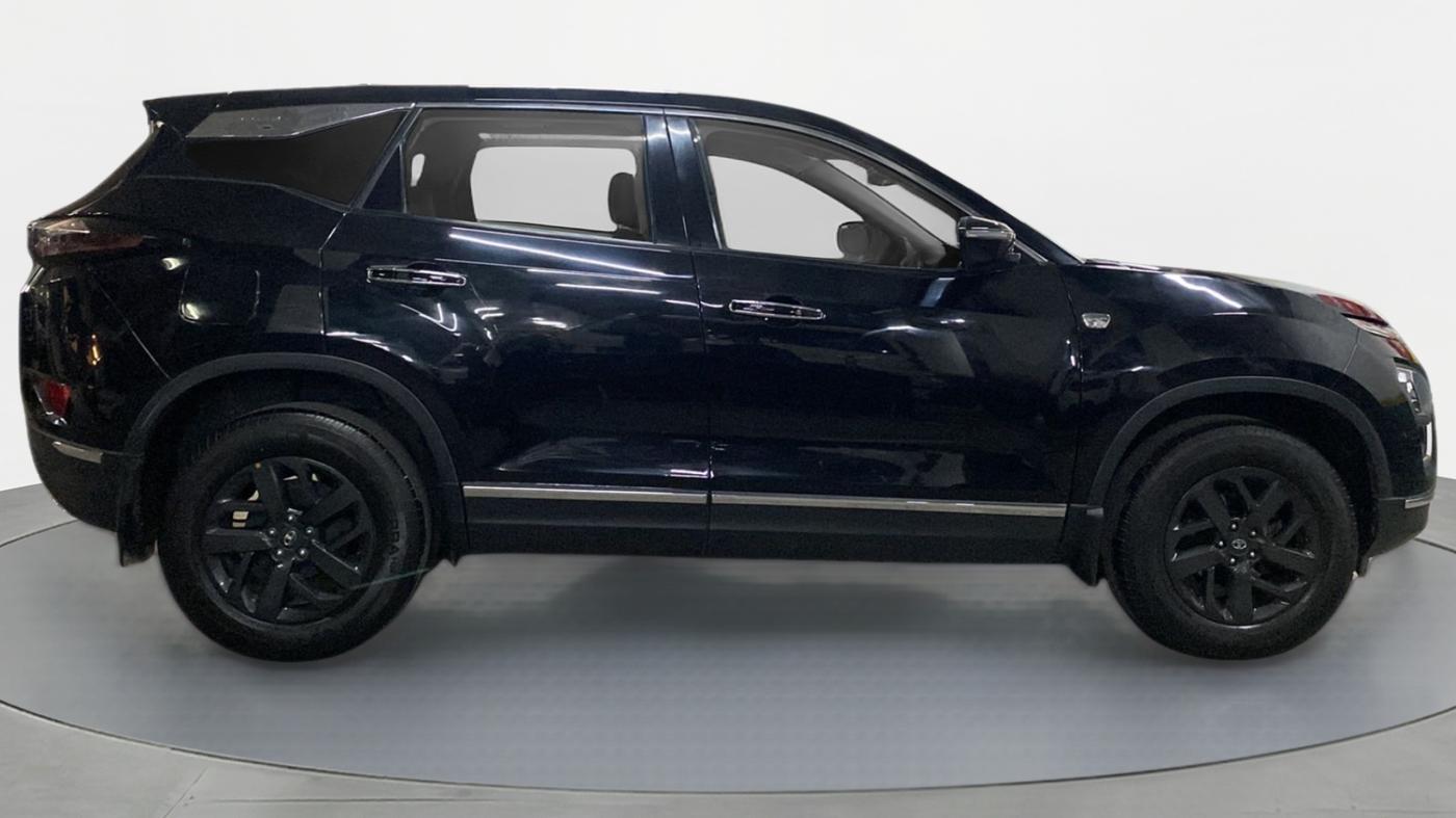2020 Tata Harrier XZ+ DARK EDITION, Diesel, Manual, 25,072 km, Right Side View