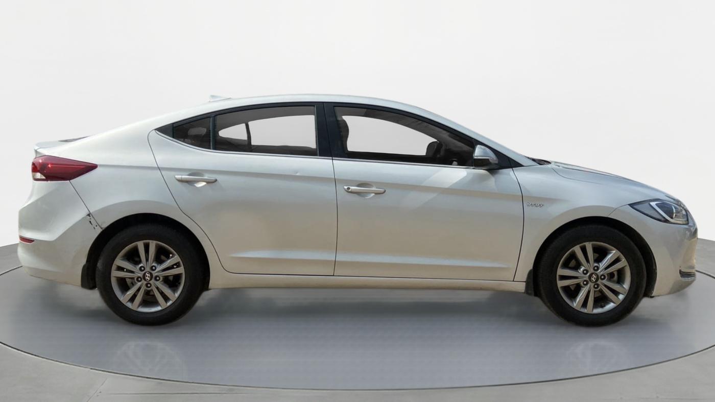2017 Hyundai New Elantra 2.0 SX MT, Petrol, Manual, 61,558 km, Right Side View