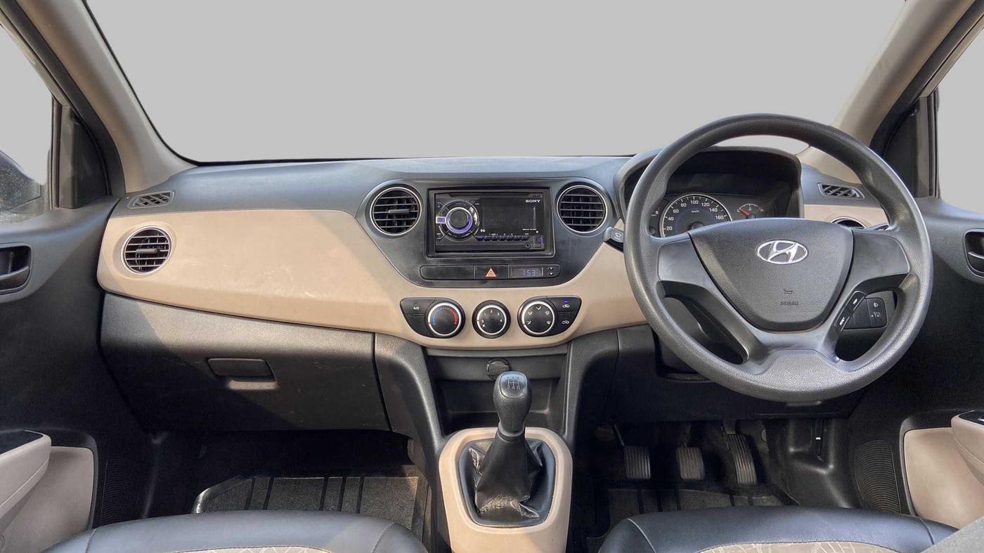 2016 Hyundai Grand i10 MAGNA 1.2 KAPPA VTVT, Petrol, Manual, 33,137 km, Dashboard