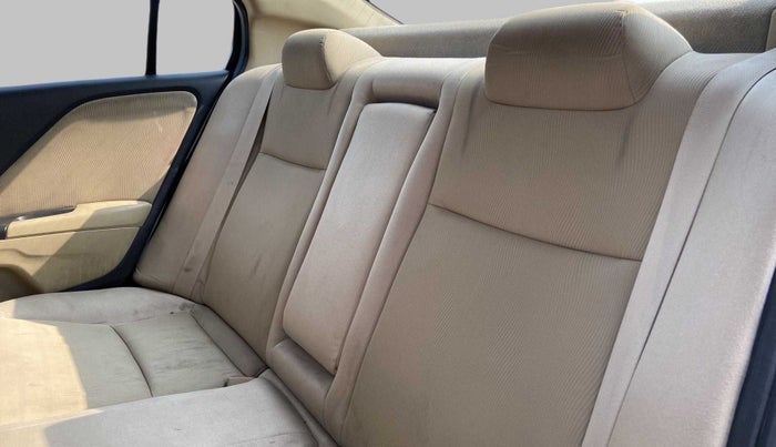 2014 Honda City SV CVT PETROL, Petrol, Automatic, 57,075 km, Right Side Rear Door Cabin