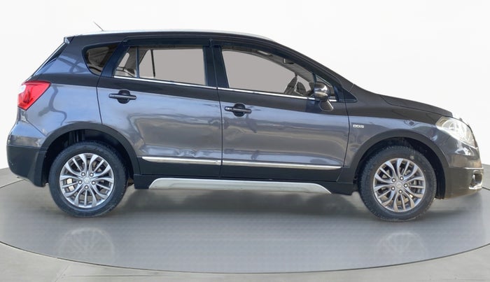 2017 Maruti S Cross ALPHA 1.3, Diesel, Manual, 44,425 km, Right Side View