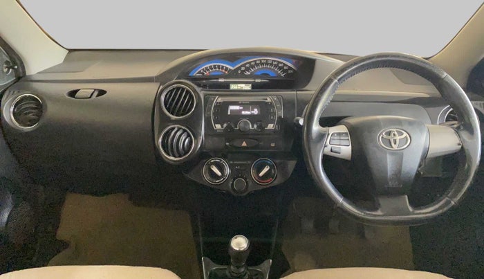 2014 Toyota Etios CROSS VD, Diesel, Manual, 34,015 km, Dashboard