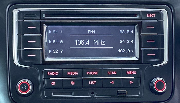 2013 Volkswagen Vento HIGHLINE PETROL AT, Petrol, Automatic, 43,531 km, Infotainment System