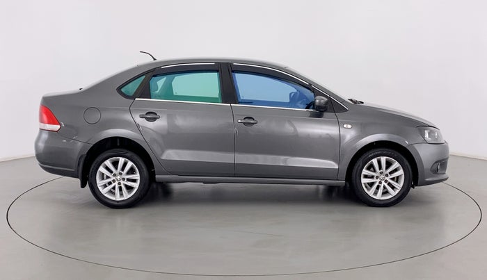 2013 Volkswagen Vento HIGHLINE PETROL AT, Petrol, Automatic, 43,531 km, Right Side View