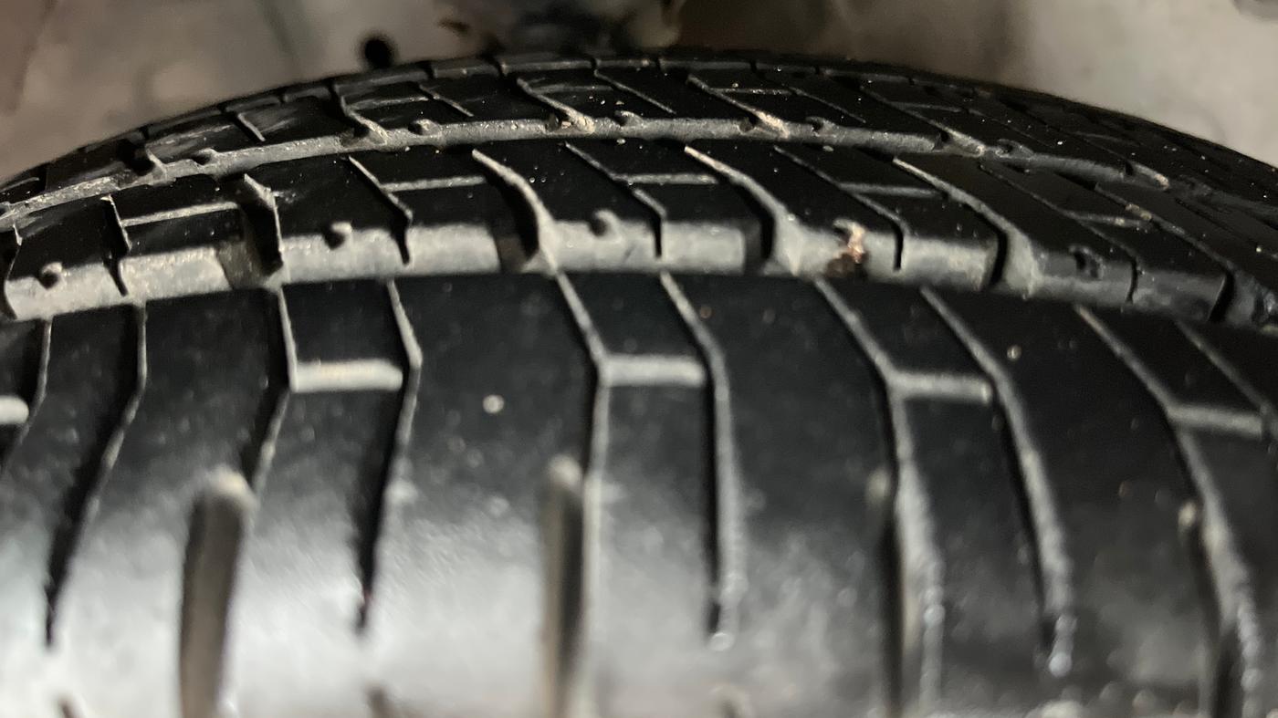 2018 Hyundai Eon ERA +, Petrol, Manual, 53,172 km, Right Front Tyre Tread