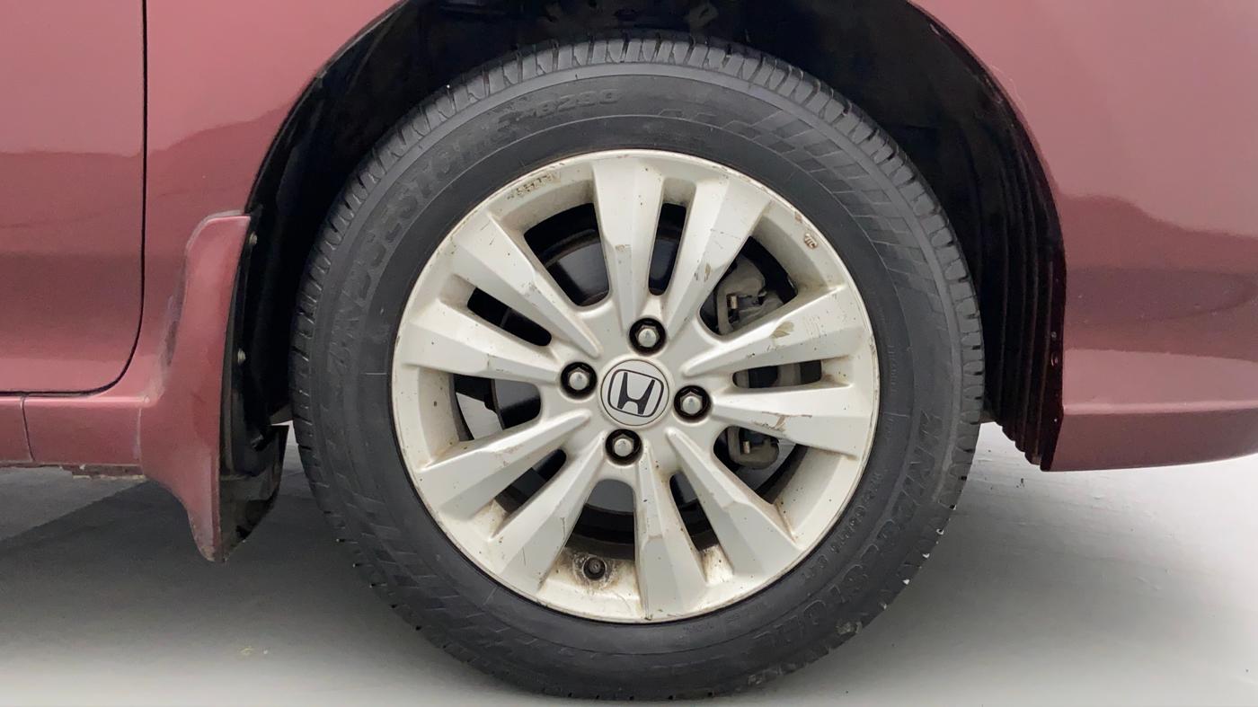 2012 Honda City V AT, Petrol, Automatic, 56,992 km, Right Front Wheel
