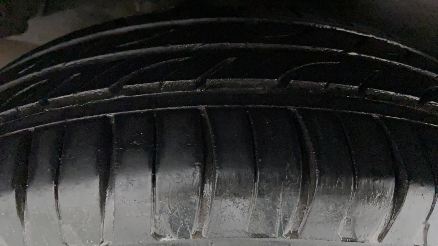 2012 Honda City V AT, Petrol, Automatic, 56,992 km, Left Rear Tyre Tread