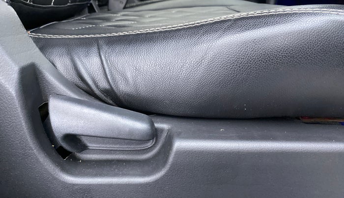 2018 Maruti Wagon R 1.0 VXI PLUS AMT, Petrol, Automatic, 58,092 km, Driver Side Adjustment Panel