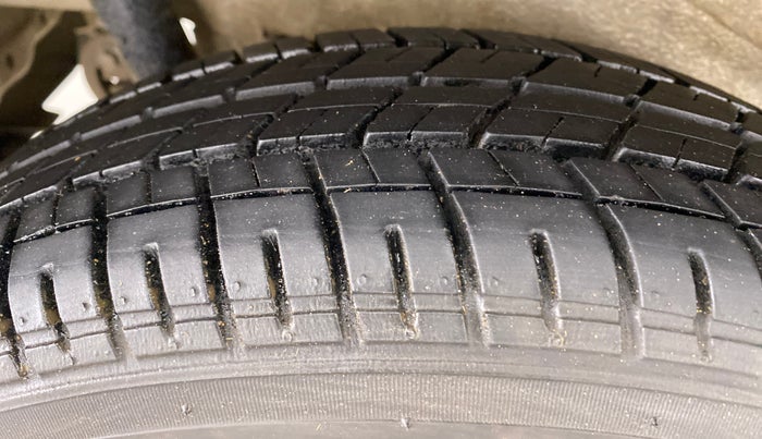 2018 Maruti Wagon R 1.0 VXI PLUS AMT, Petrol, Automatic, 58,092 km, Right Rear Tyre Tread