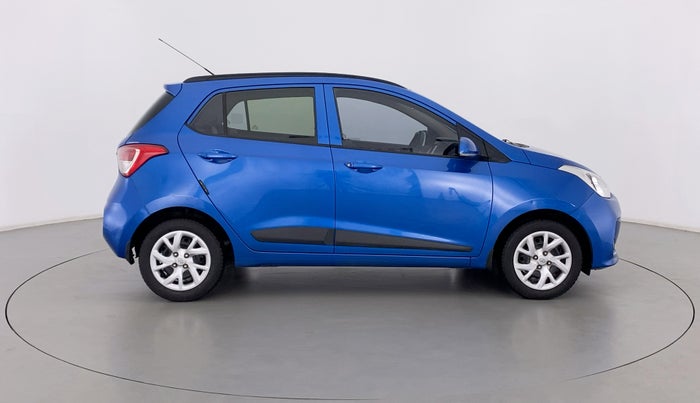 2018 Hyundai Grand i10 SPORTZ 1.2 KAPPA VTVT, Petrol, Manual, 21,060 km, Right Side View