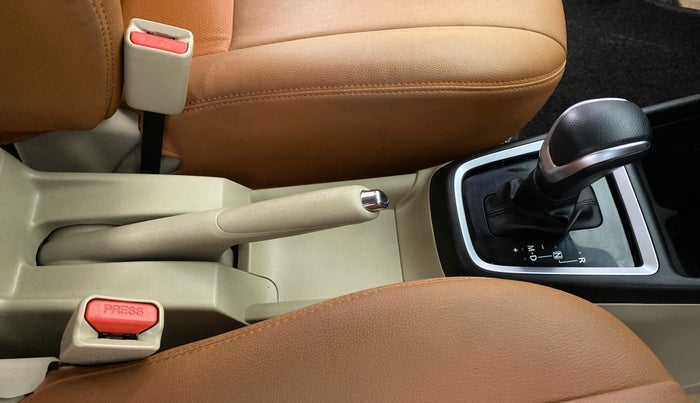 2018 Maruti Dzire ZXI AMT, Petrol, Automatic, 18,105 km, Gear Lever