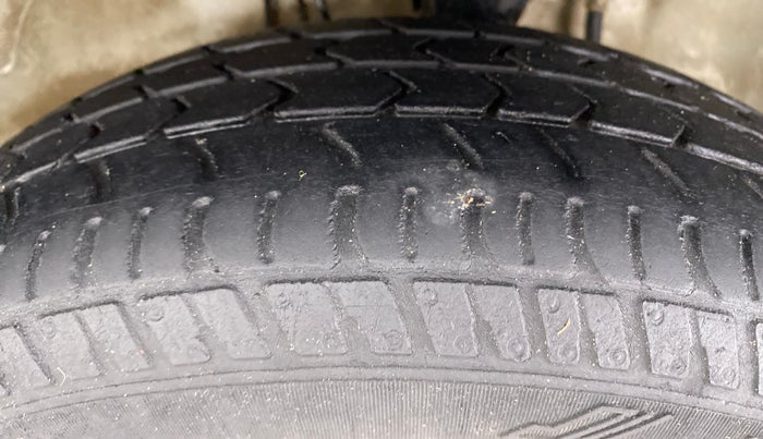 2019 Maruti Alto K10 VXI AMT P, Petrol, Automatic, 21,914 km, Left Front Tyre Tread