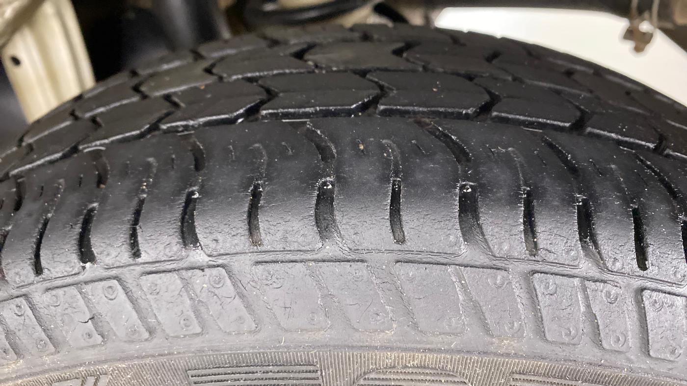 2019 Maruti Alto K10 VXI AMT P, Petrol, Automatic, 21,914 km, Left Rear Tyre Tread