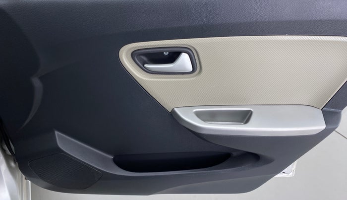 2019 Maruti Alto K10 VXI AMT P, Petrol, Automatic, 21,914 km, Driver Side Door Panels Control