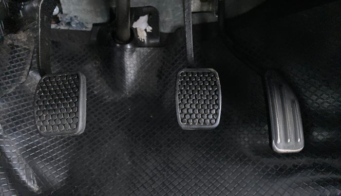 2015 Maruti Alto 800 LXI, Petrol, Manual, 55,481 km, Pedals