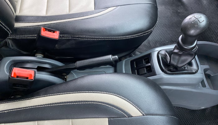 2015 Maruti Alto 800 LXI, Petrol, Manual, 55,481 km, Gear Lever