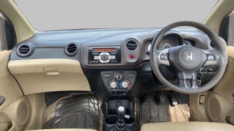 2013 Honda Amaze 1.2 SMT I VTEC, Petrol, Manual, 82,518 km, Dashboard