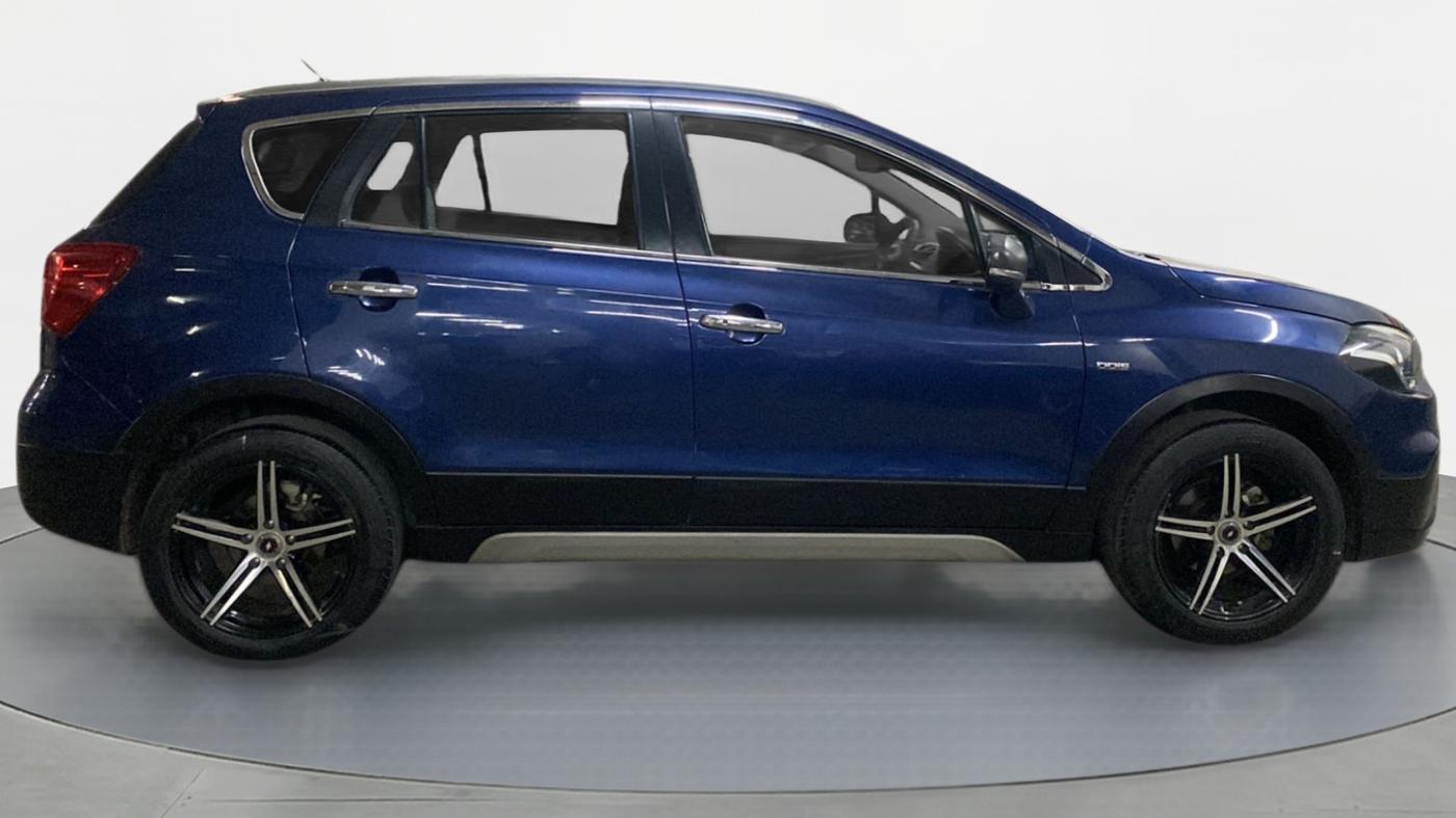 2017 Maruti S Cross ALPHA SHVS, Diesel, Manual, 39,643 km, Right Side View