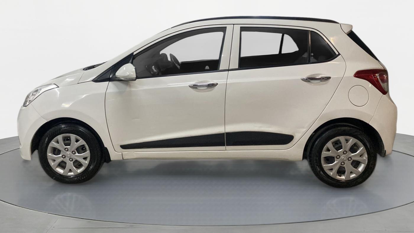 2014 Hyundai Grand i10 SPORTZ 1.2 KAPPA VTVT, Petrol, Manual, 67,884 km, Left Side