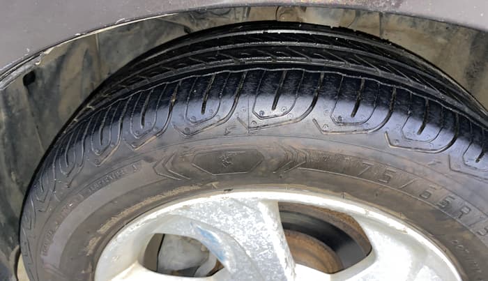 2015 Honda City 1.5L I-VTEC SV, Petrol, Manual, 53,303 km, Left Front Tyre Tread