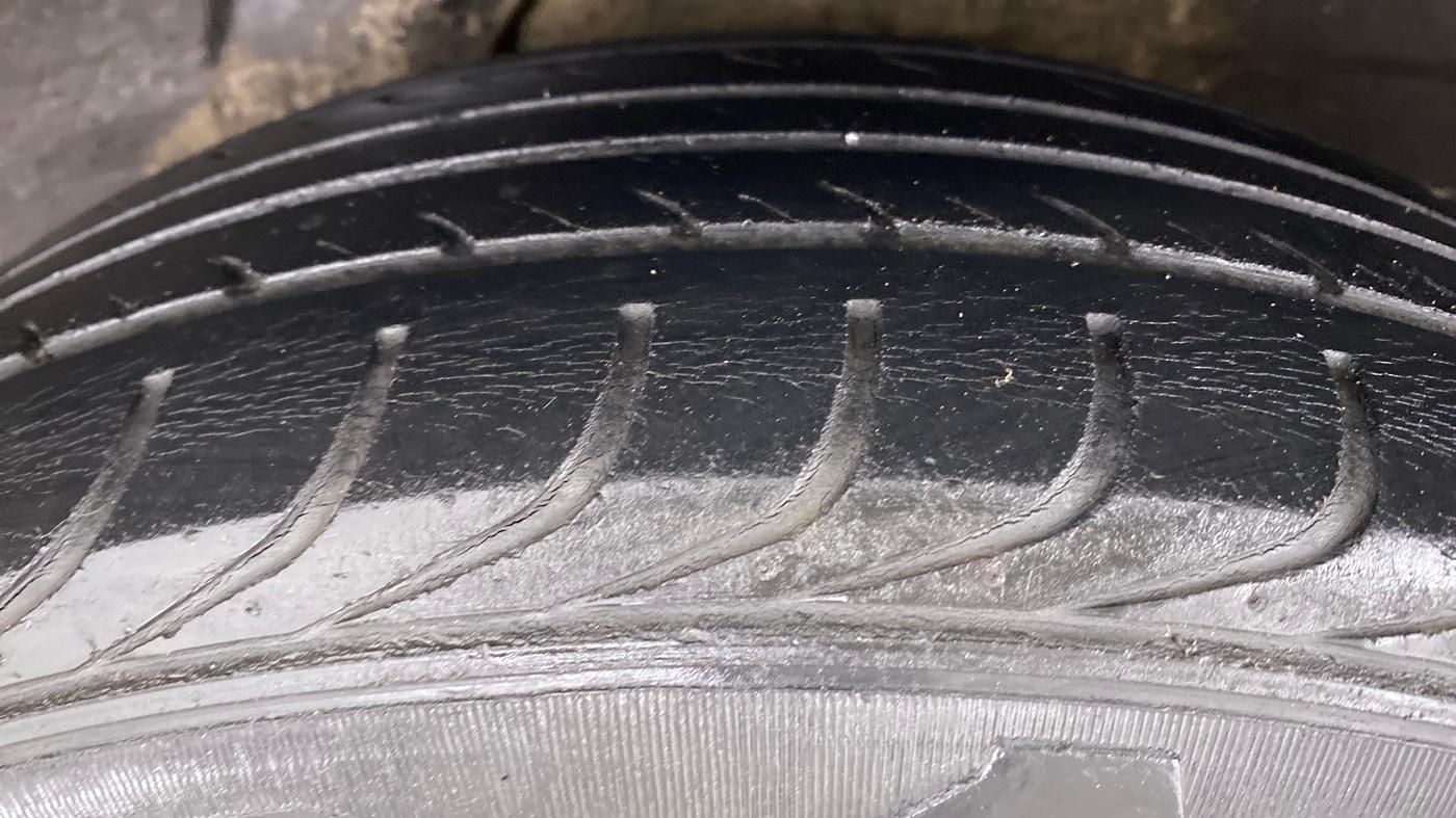 2013 Hyundai i20 ERA 1.2, Petrol, Manual, 43,781 km, Left Rear Tyre Tread
