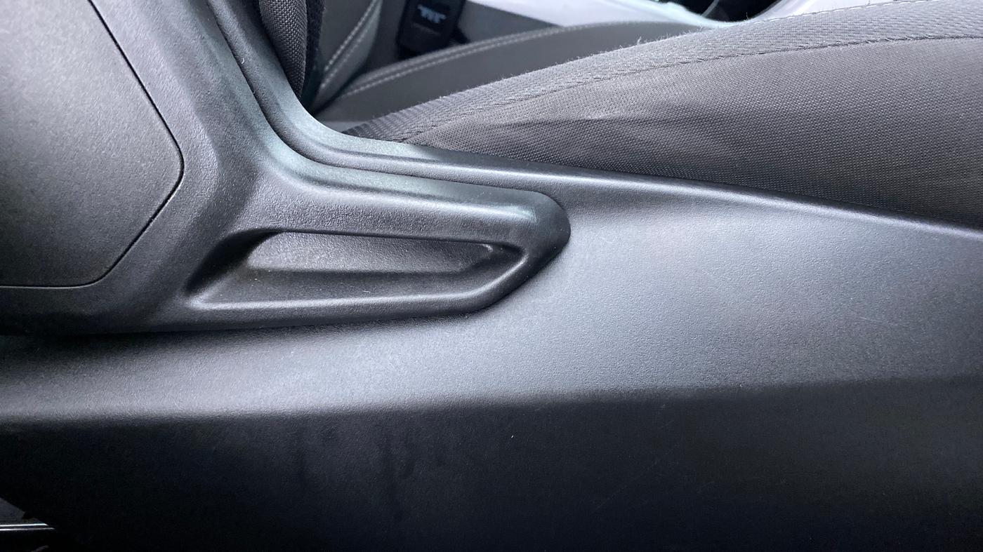 2020 Tata NEXON XMA SUNROOF 1.2 RTN, Petrol, Automatic, 27,499 km, Driver Side Adjustment Panel