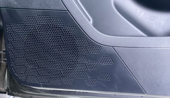 2020 Tata NEXON XMA SUNROOF 1.2 RTN, Petrol, Automatic, 27,499 km, Speaker