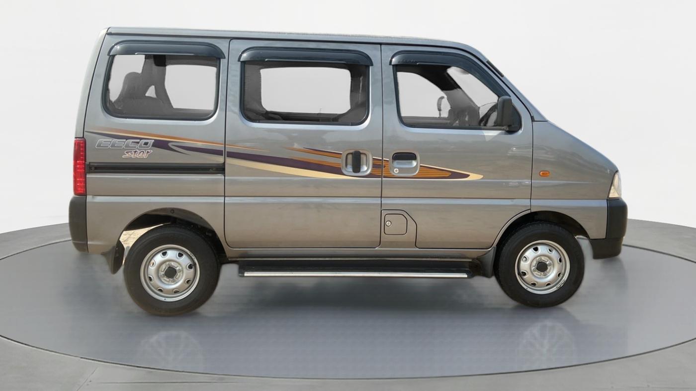2022 Maruti Eeco 7 STR STD(O), Petrol, Manual, 892 km, Right Side View