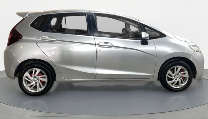 2016 Honda Jazz 1.2 VX I-VTECH, CNG, Manual, 90,135 km, Right Side View
