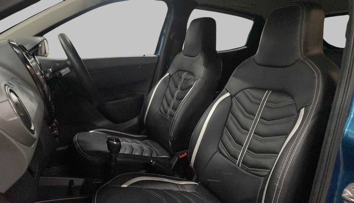 2019 Renault Kwid 1.0 RXT Opt, Petrol, Manual, 38,404 km, Right Side Front Door Cabin
